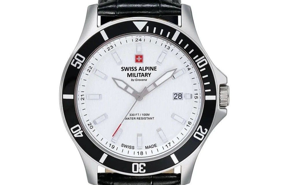 Swiss Alpine Military Challenger Leather Strap Silver Dial Quartz 7022.1532 100M Men's Watch