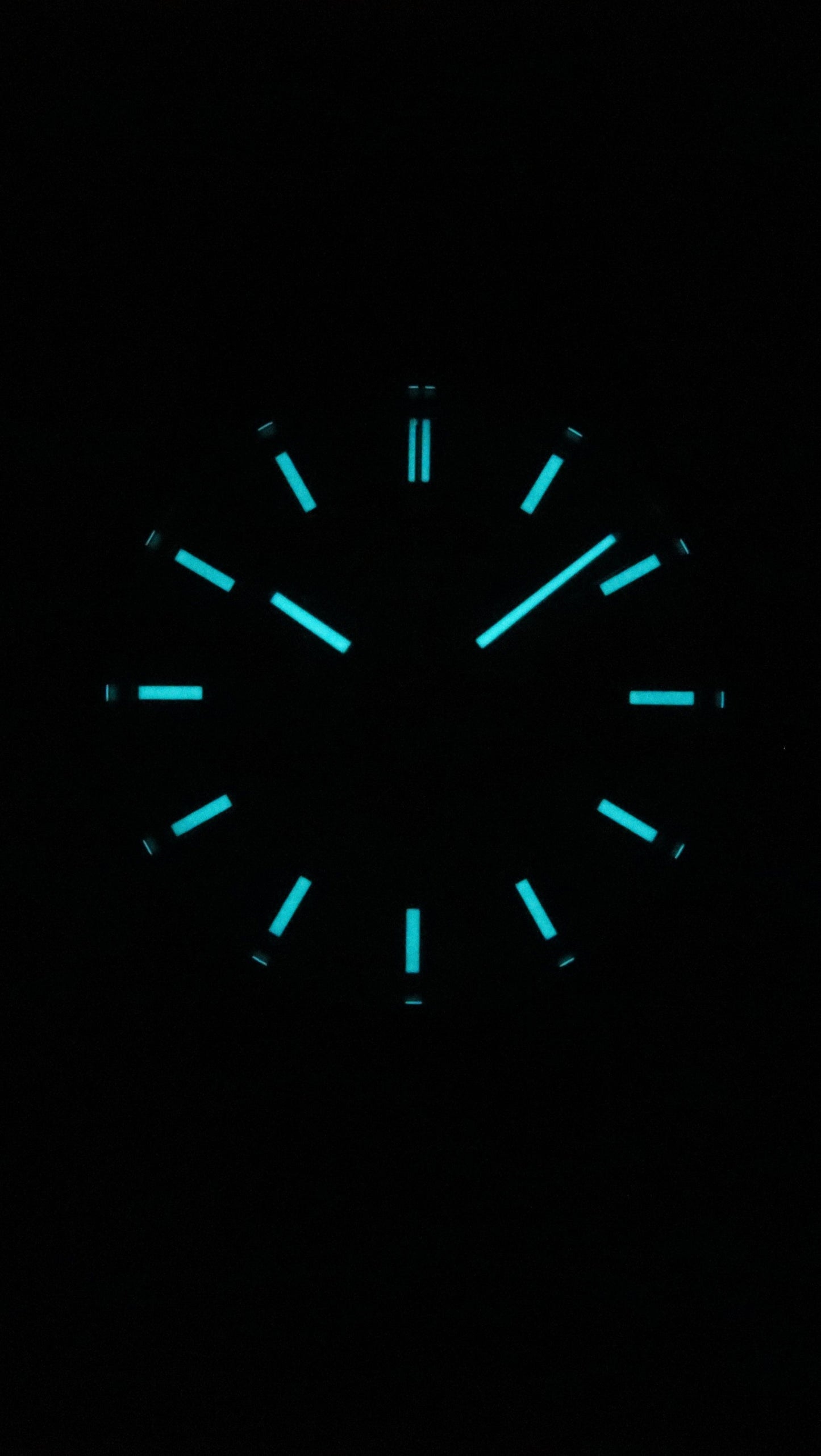 Bauhaus Aviation Chronograph Titanium Green Dial Quartz 2880M4 100M Men's Watch