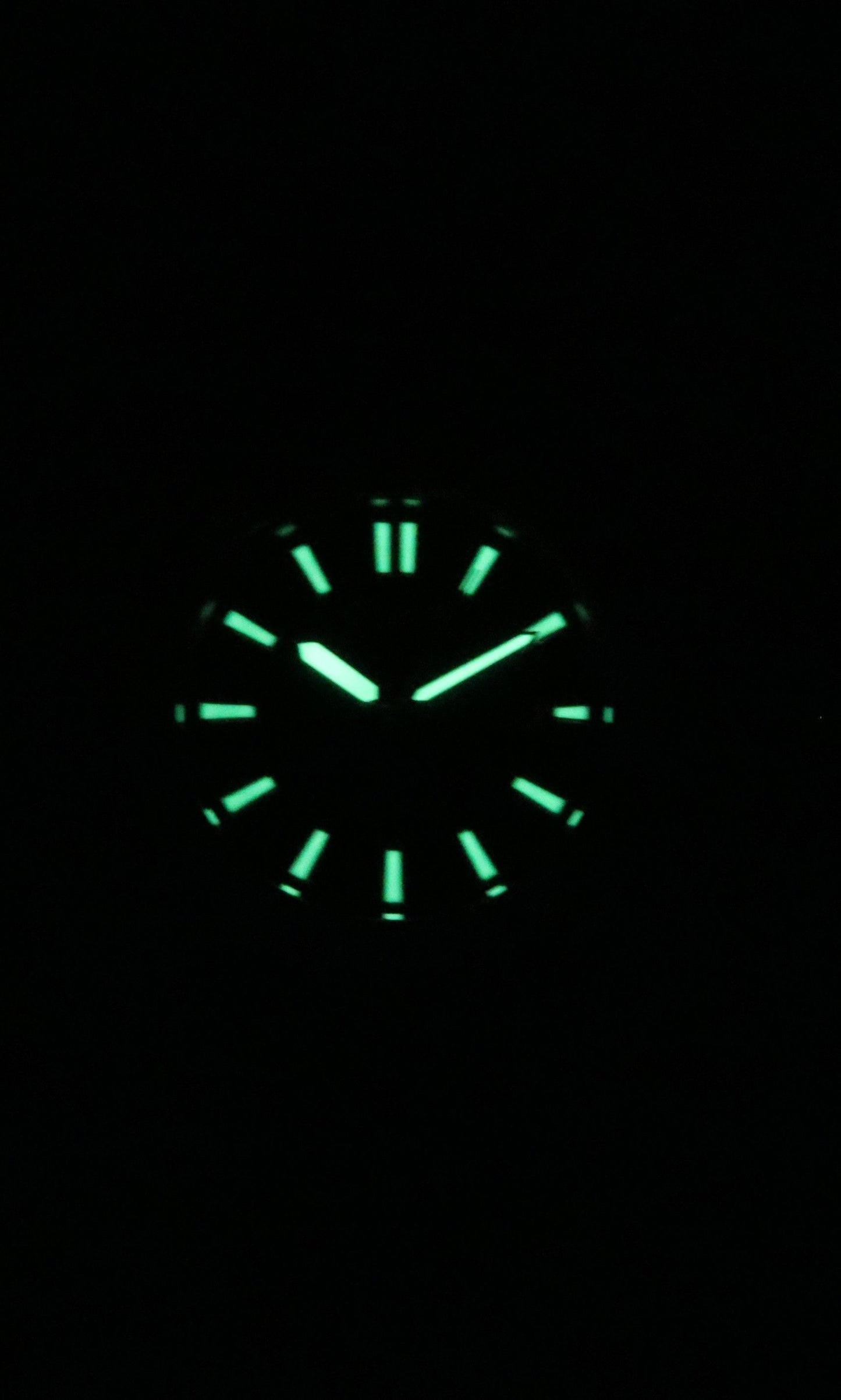 Citizen Eco-Drive Stainless Steel Green Dial BM7630-80X 100M Men's Watch