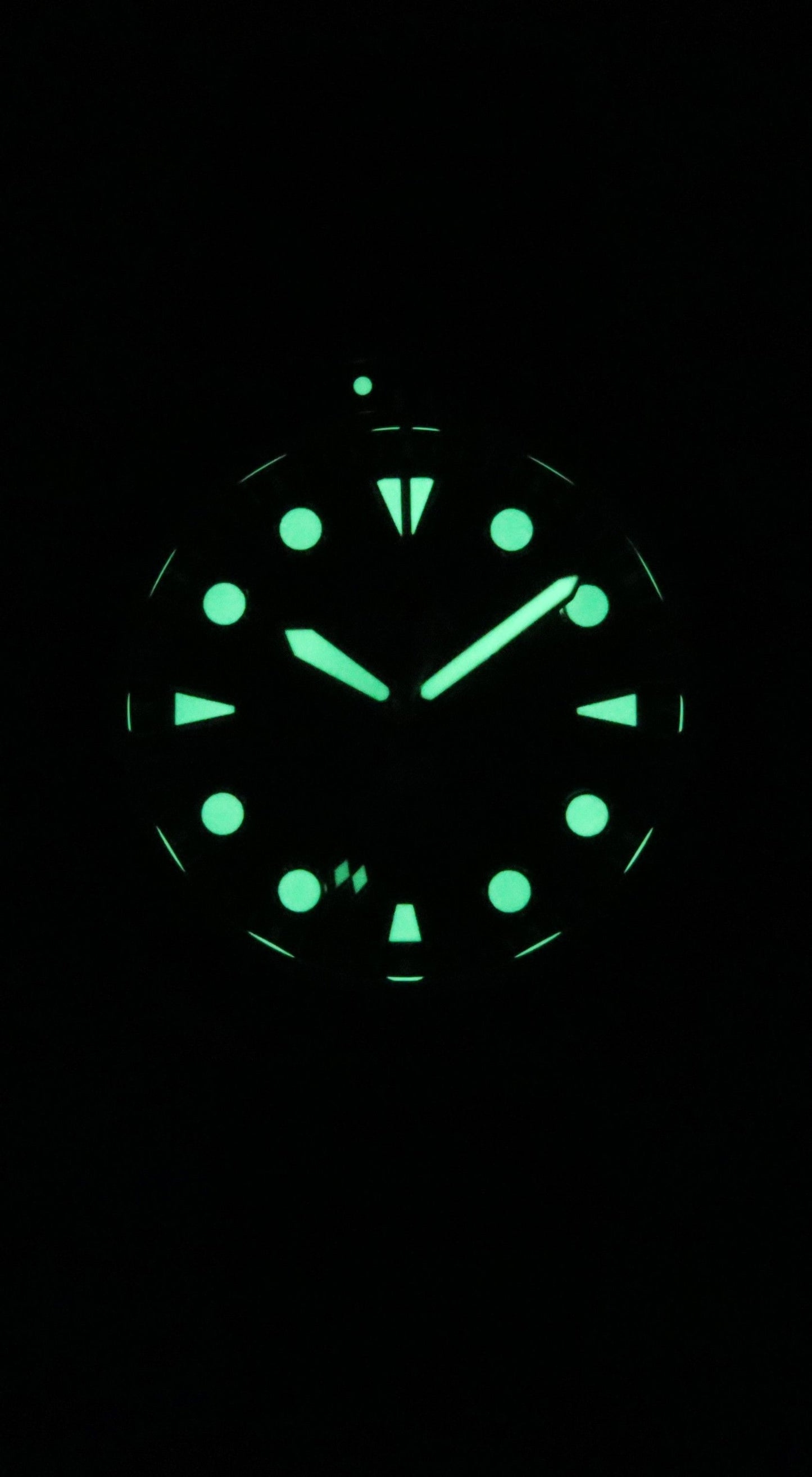 Fossil Breaker Silicone Strap Black Dial Quartz Diver's FS6062 200M Men's Watch