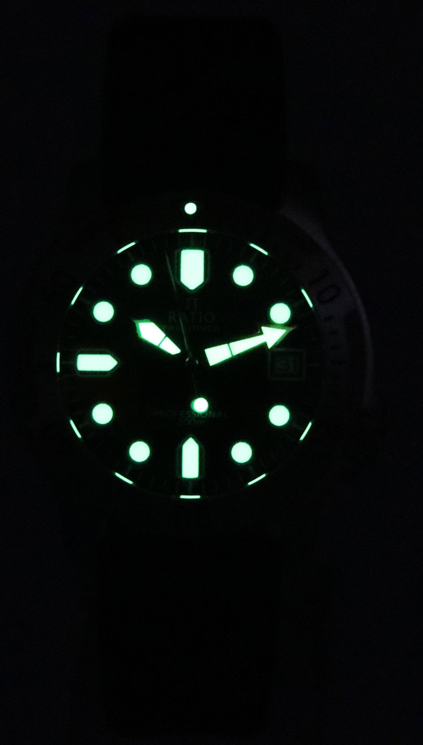 Ratio FreeDiver Professional Sapphire Black Dial Quartz RTF021 200M Men's Watch