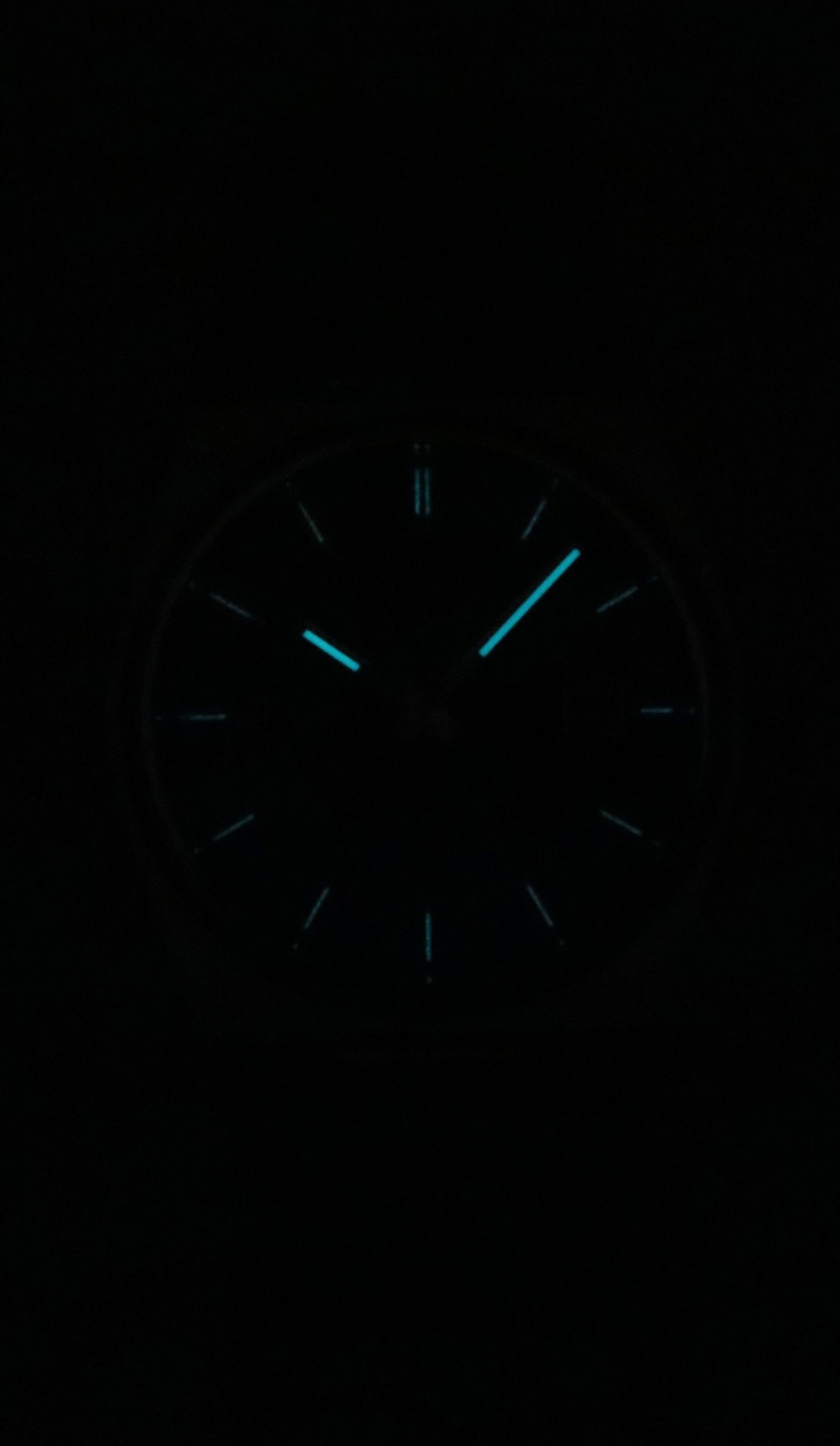 Tissot PRX Powermatic 80 Gradient Stainless Steel Black Chameleon Dial Automatic T137.407.11.051.01 100M Men's Watch