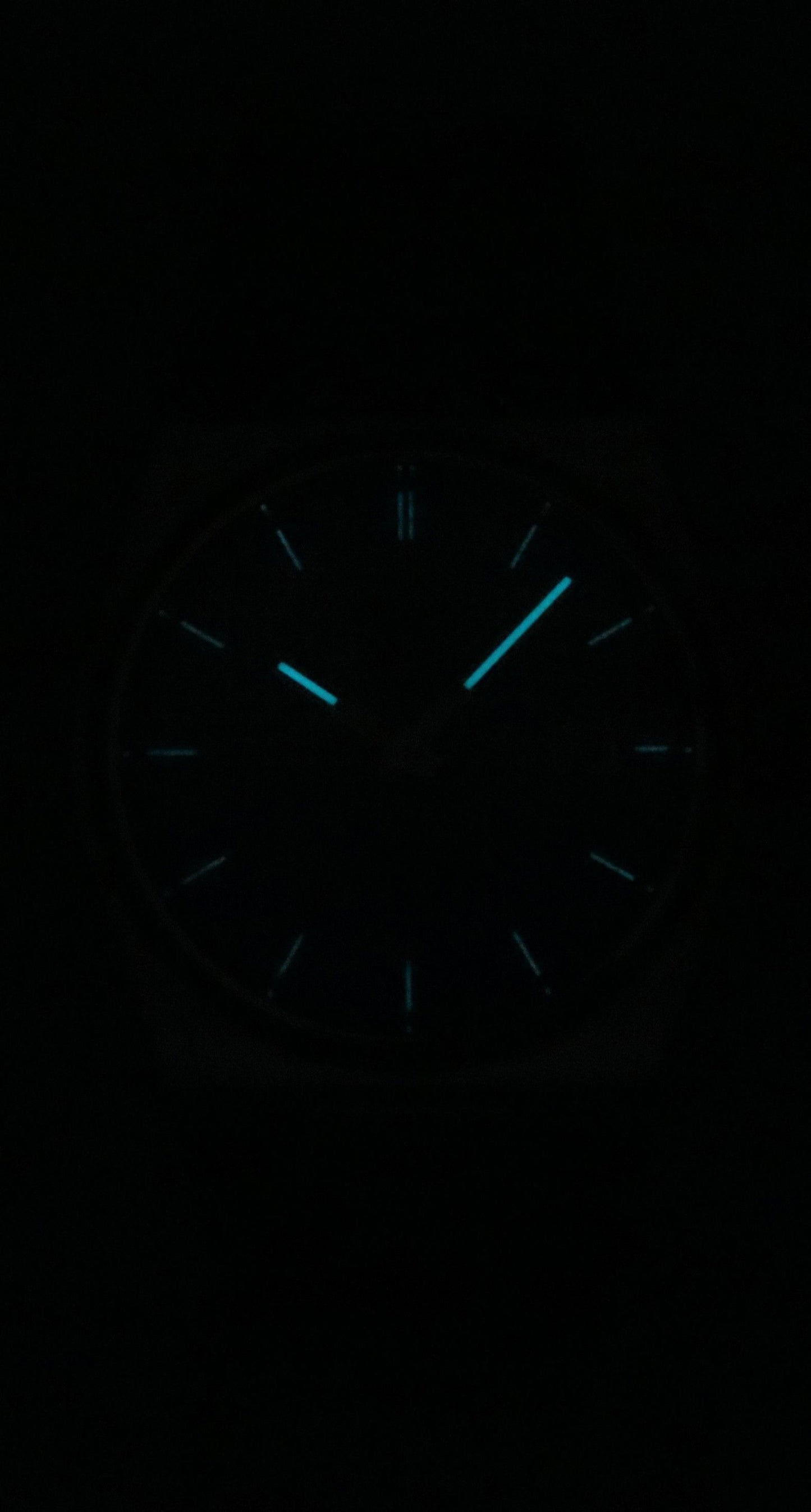Tissot PRX Powermatic 80 Gradient Stainless Steel Ice Blue Chameleon Dial Automatic T137.407.11.351.01 100M Men's Watch
